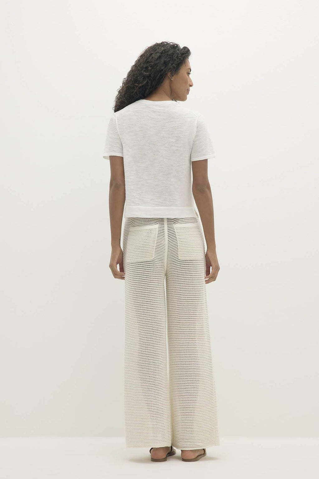 NELLA ORGANIC COTTON CREWNECK TEE